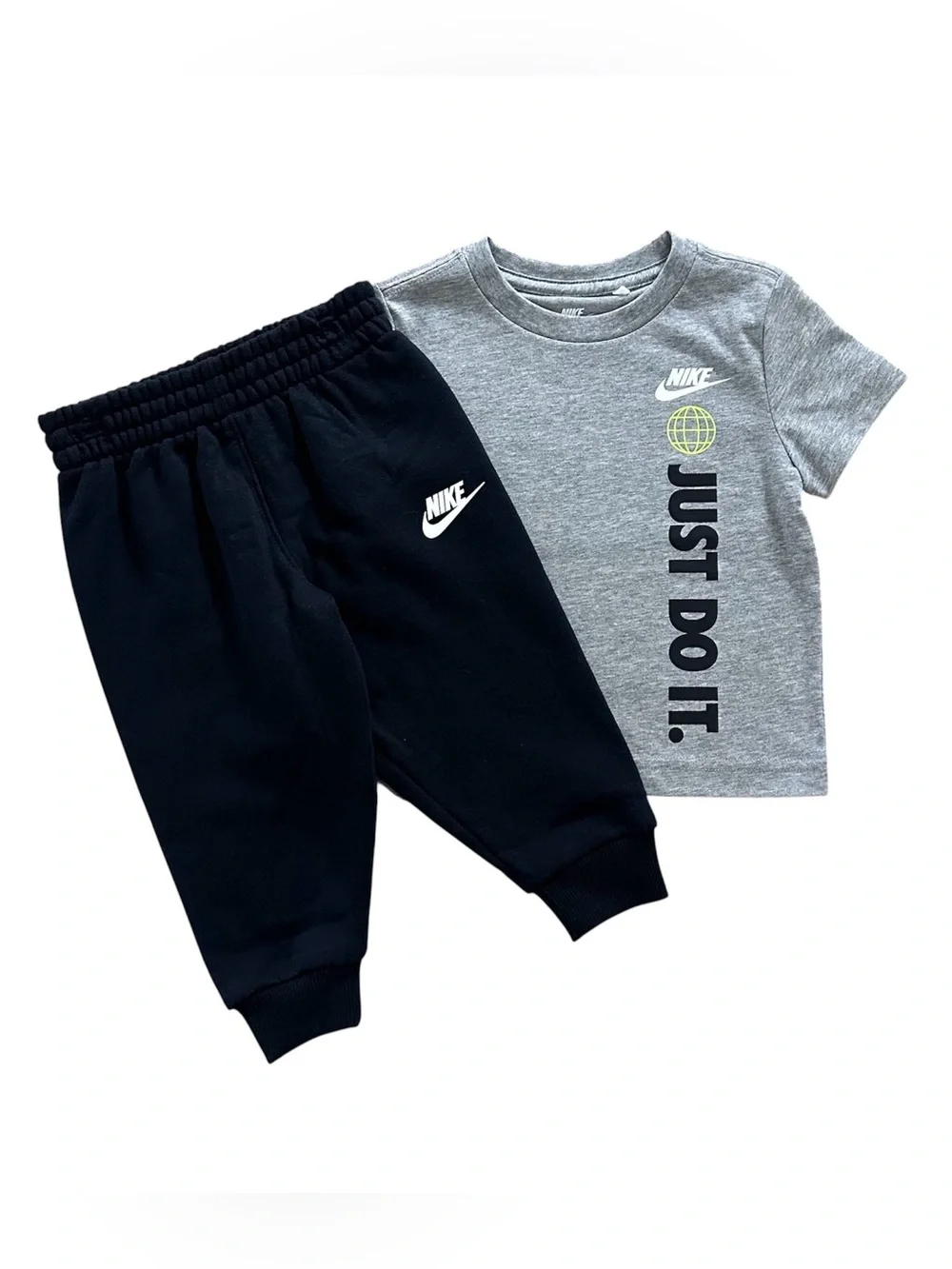 Nike Boys 2T 2-Piece Outfit Set Gray Just Do It T-Shirt Black Jogger Pants NWT